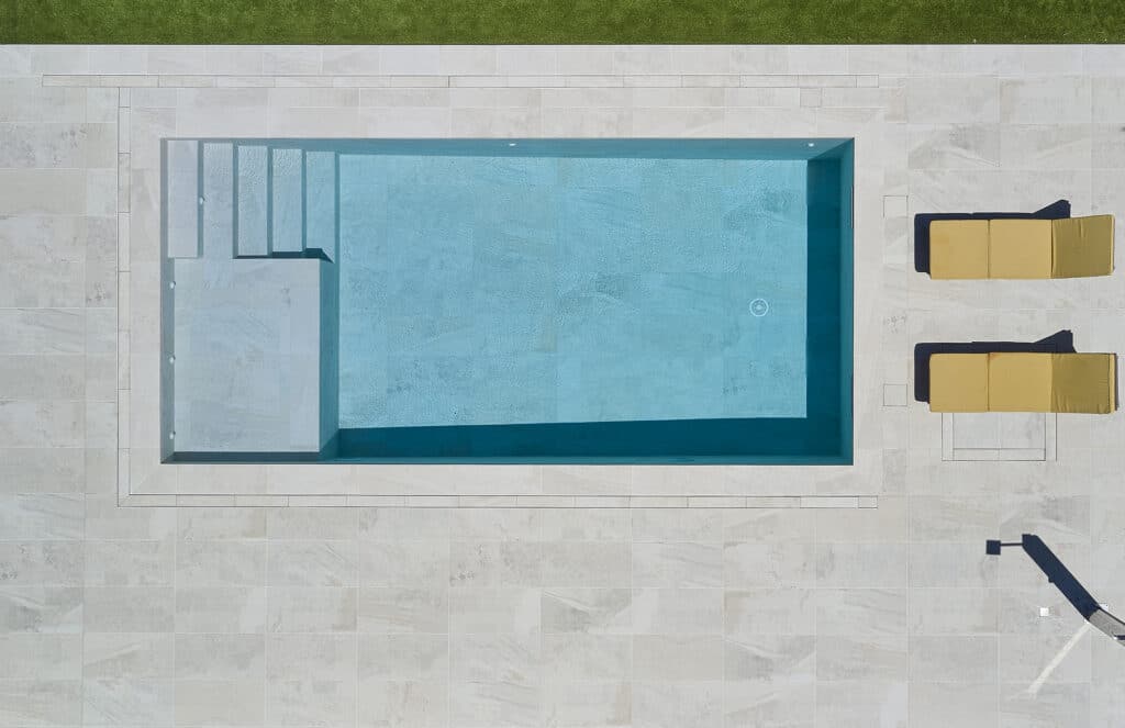 Piscina INOUT a Collbató